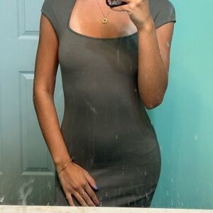 green body con dress